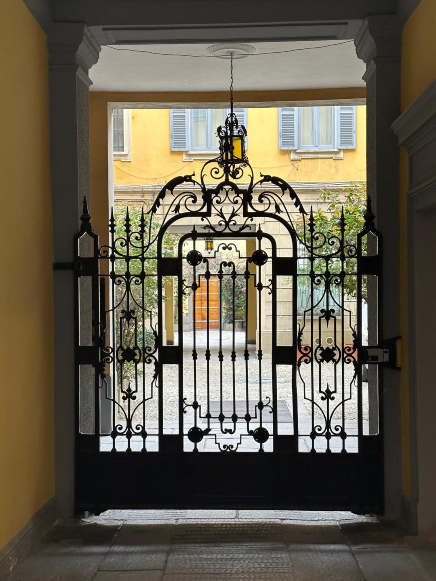 Duomo Smart Suites Mailand Exterior foto